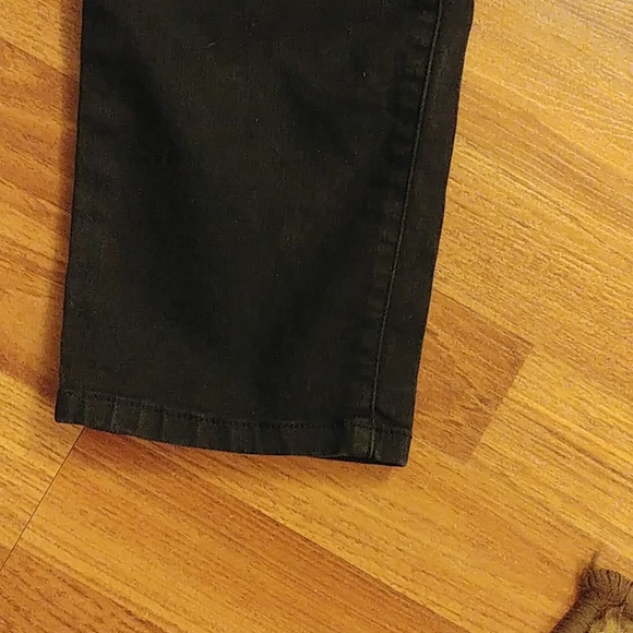 Calvin Klein Skinny Jeans - Picture 3 of 7